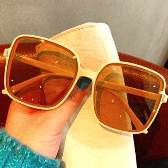 OVERSIZED LUXURY SUNGLASSES main image 5